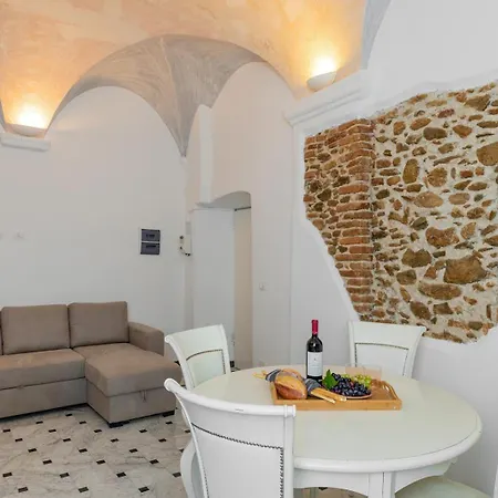公寓 La Corte Sconta Finalborgo